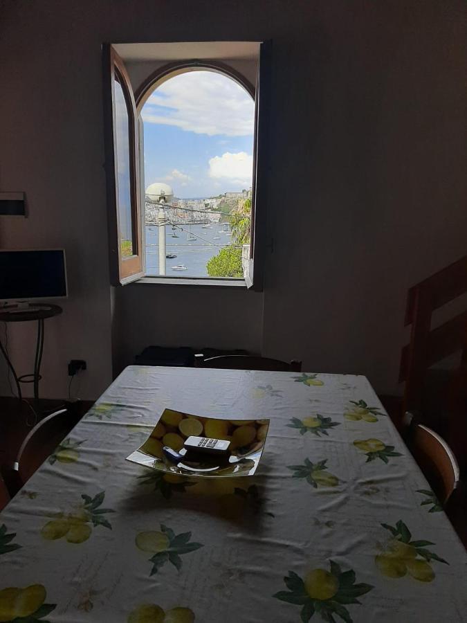 Casa Raia - Overlooking The Sea Apartment Procida Ngoại thất bức ảnh